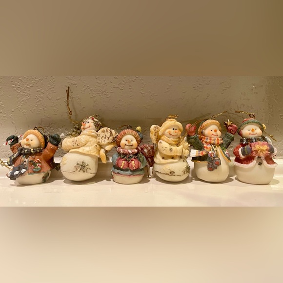 6 Vintage Ceramic Snowmen Ornaments - Picture 1 of 4